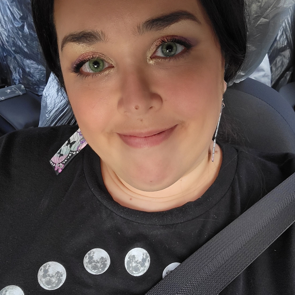 Meet your Posher, Paola